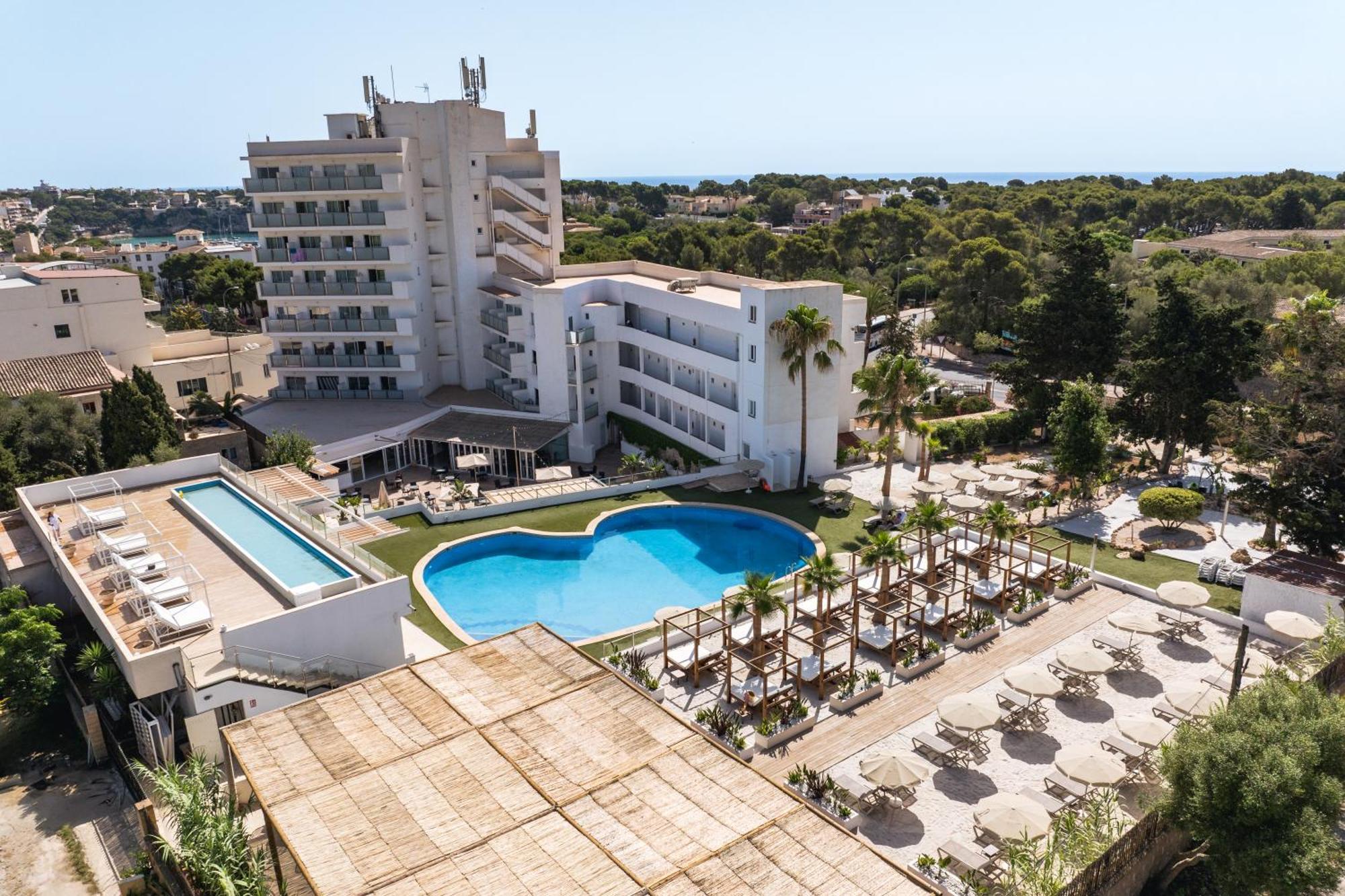 Hotel Ankaa - Adults Only Порто Кристо Экстерьер фото