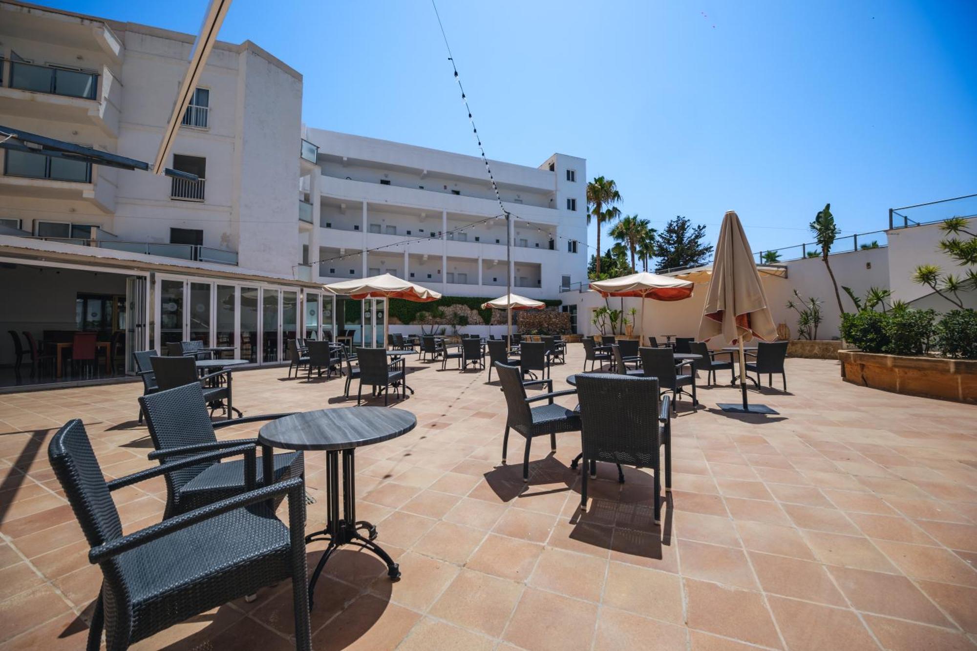 Hotel Ankaa - Adults Only Порто Кристо Экстерьер фото